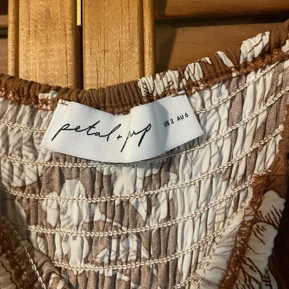 Petal and Pup Smocked Puff Sleeve brown and White Fall Color Midi Dress Size XS - Picture 6 of 8